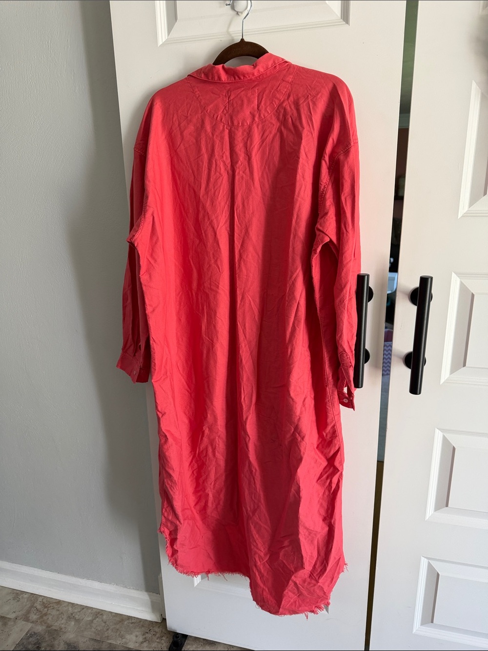 Sandrine Rose Coral Button-Front Shirt Dress‎ small - Picture 7 of 9